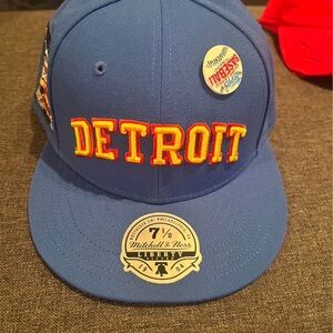 Nostalgia Red and Blue Cap with White Detail